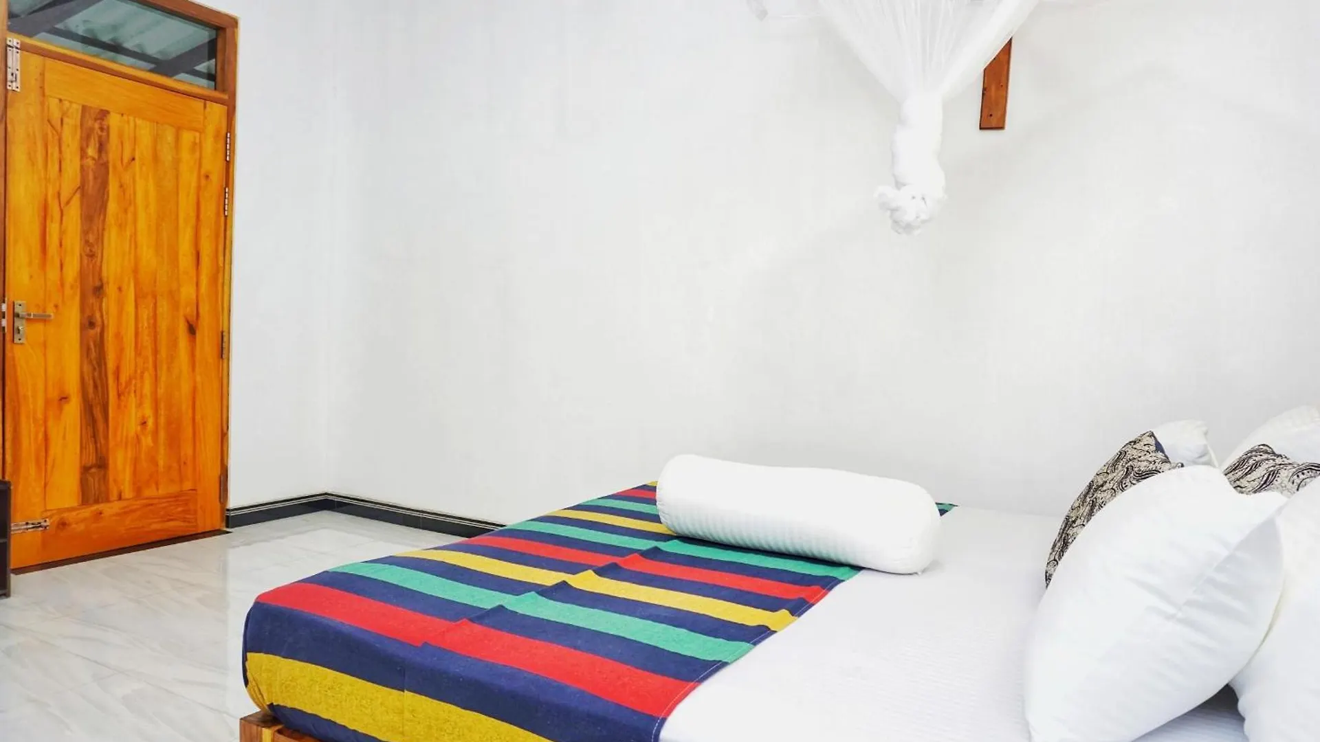 Sunrise Villa Pidurangala Sigiriya Bed & Breakfast